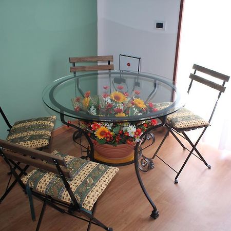 Apartament Casa Del Girasole Neapol Zewnętrze zdjęcie