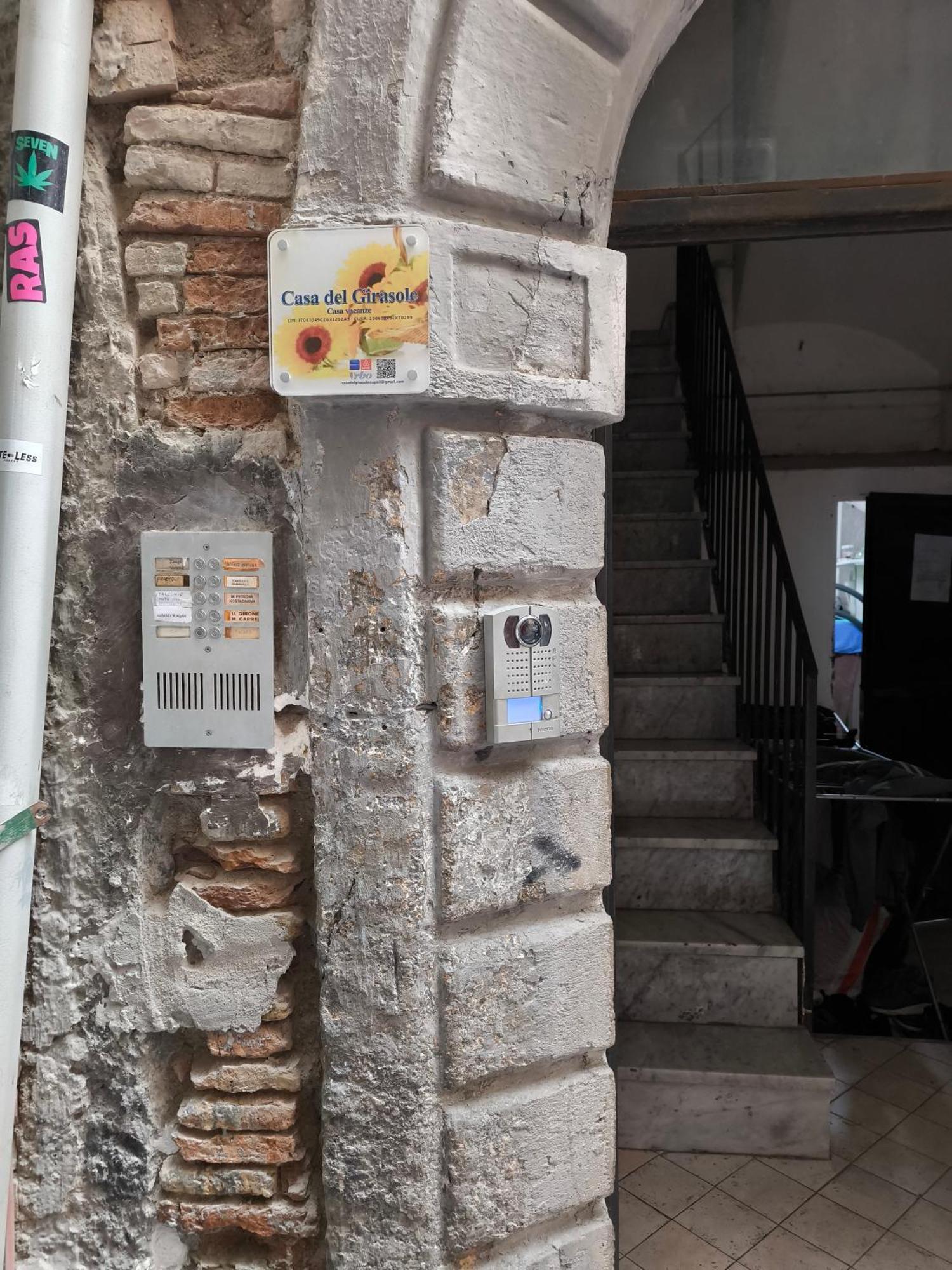Apartament Casa Del Girasole Neapol Zewnętrze zdjęcie