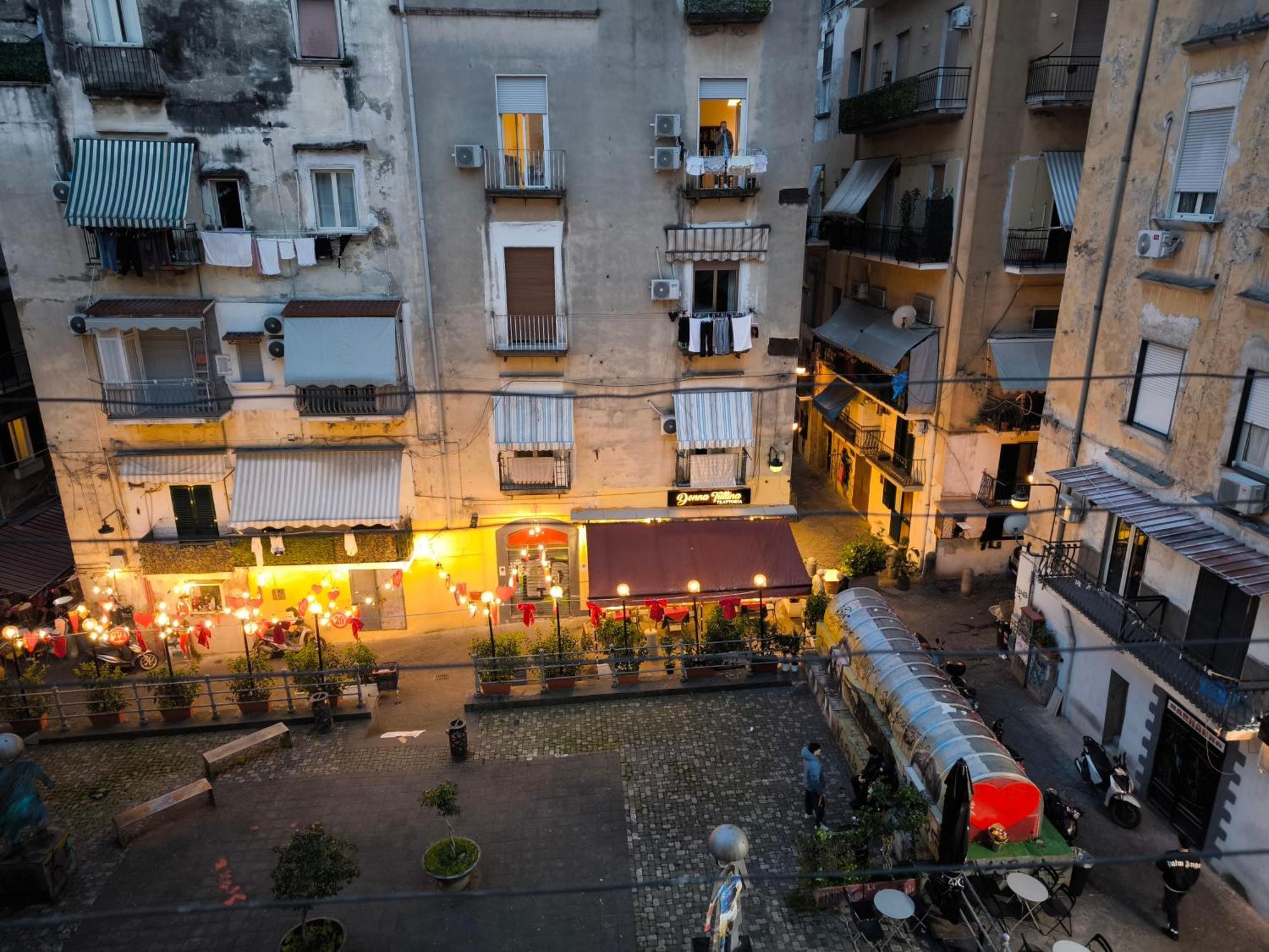 Apartament Casa Del Girasole Neapol Zewnętrze zdjęcie